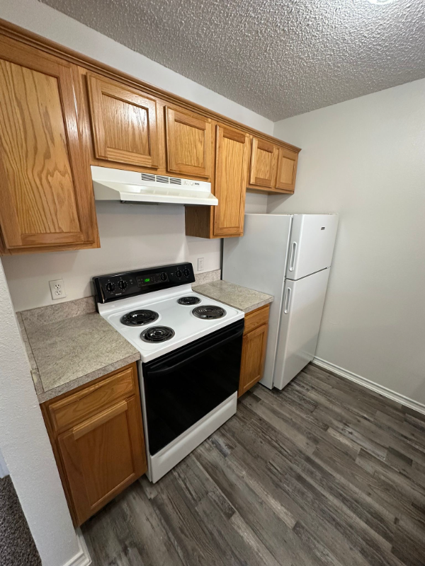 700 Hercules Ln #214 - Photo 2 of 7