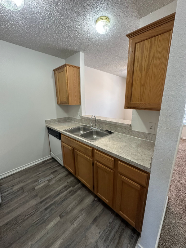 700 Hercules Ln #214 - Photo 5 of 7