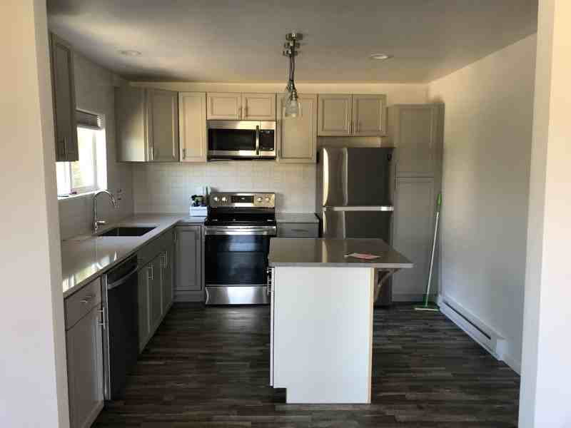 1103 Spring St - Photo 2 of 14