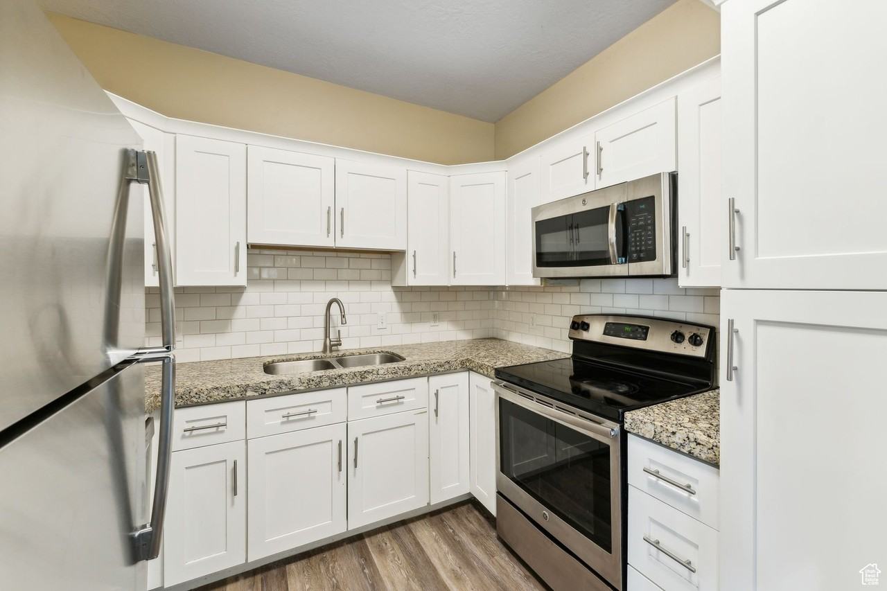 1035 Se #I303 - Photo 3 of 17