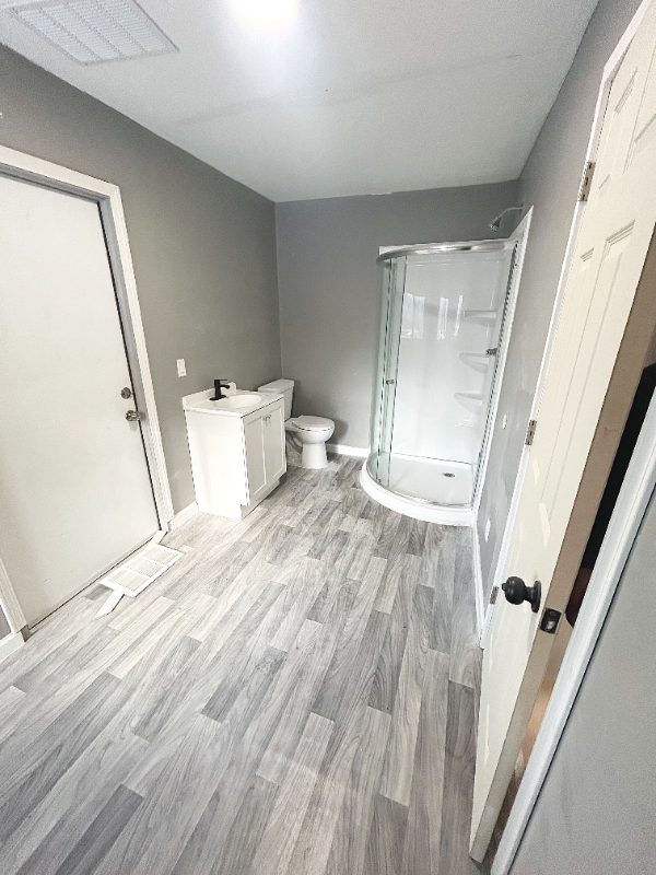 G3447 Barth St #B - Photo 4 of 5