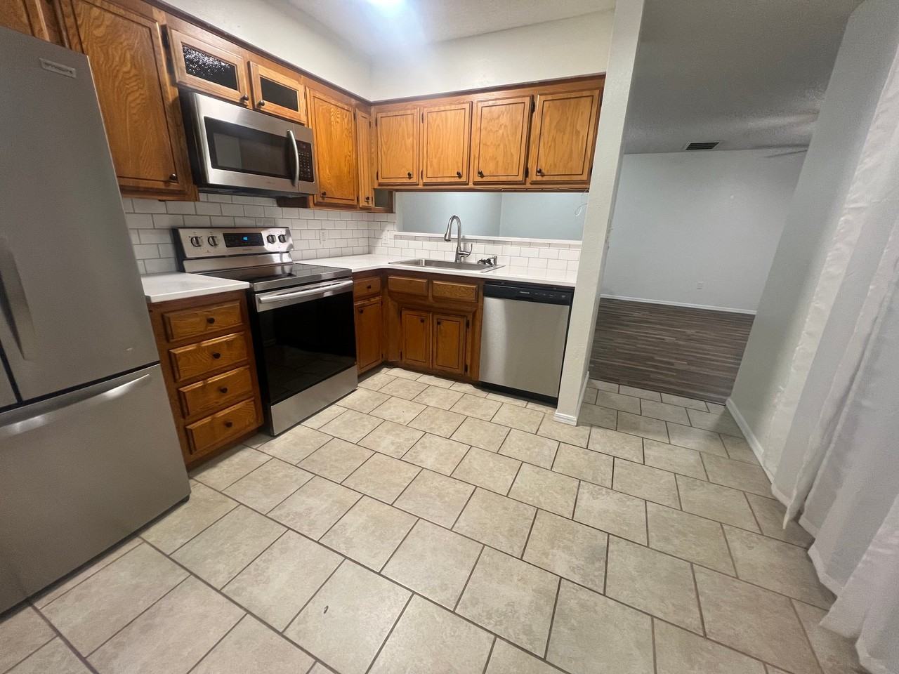 101 Doris Dr - Photo 2 of 8