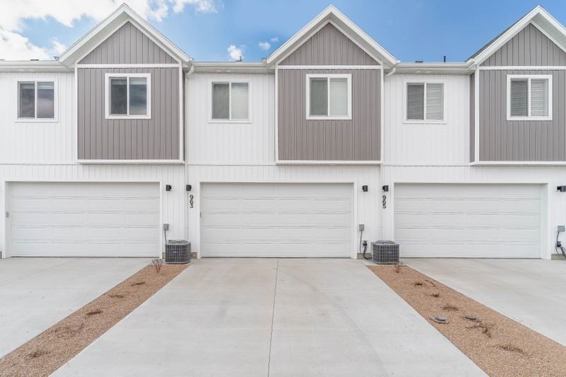963 Nw - Photo 6 of 6