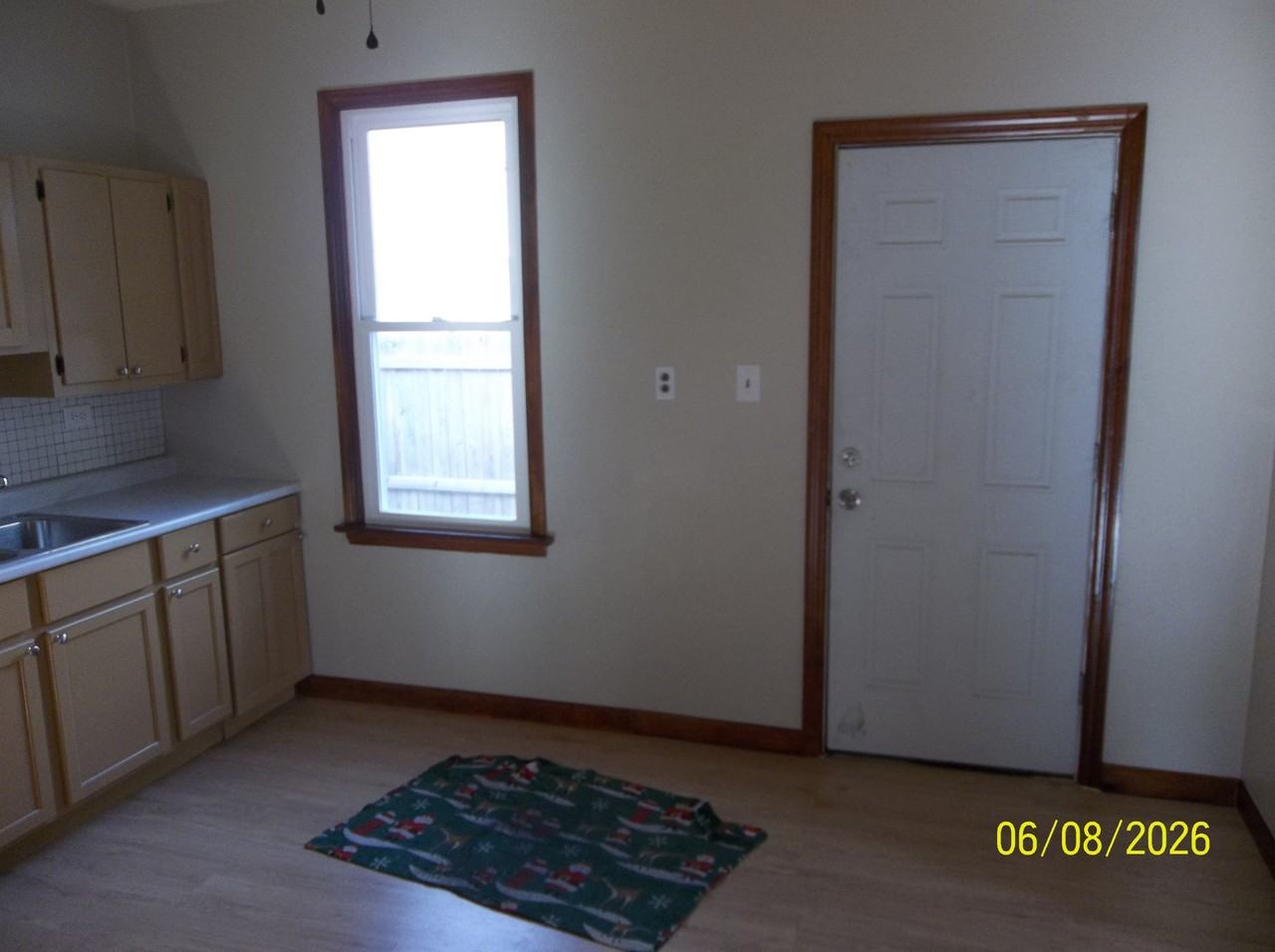 6906 Krakow Ave - Photo 2 of 18