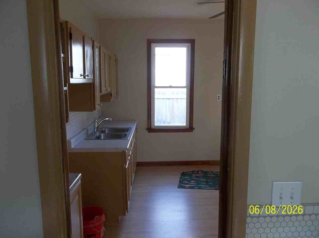 6906 Krakow Ave - Photo 5 of 18
