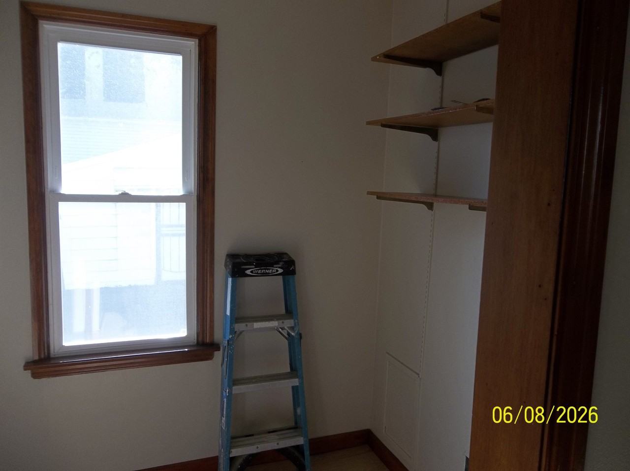 6906 Krakow Ave - Photo 6 of 18