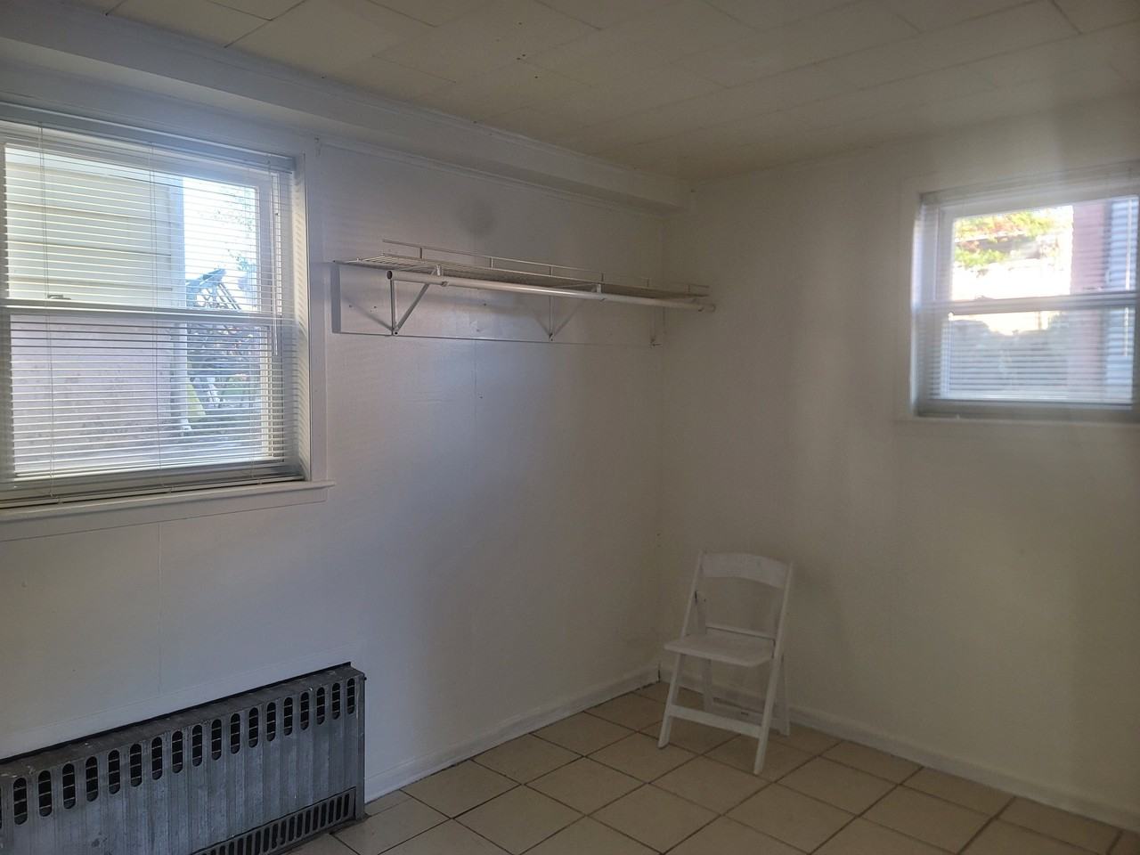 2363 91st St - Photo 3 of 11