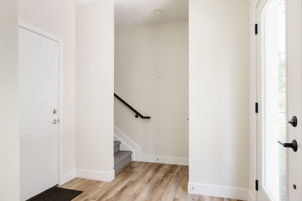 1179 S Reed Way - Photo 4 of 20