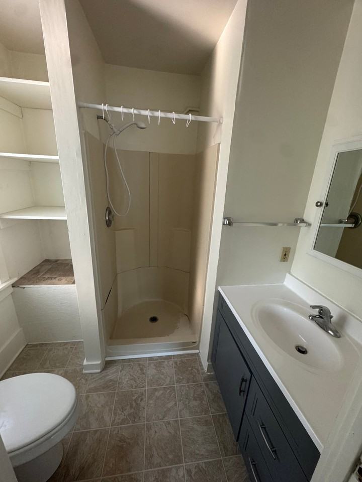 349 S Main St - Photo 5 of 5