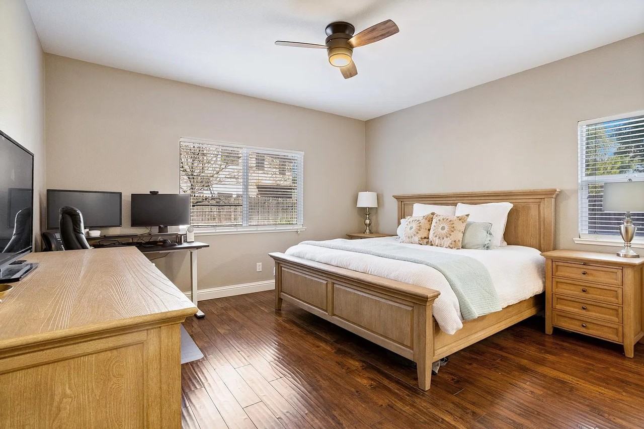 6909 Prelude Ln - Photo 6 of 20
