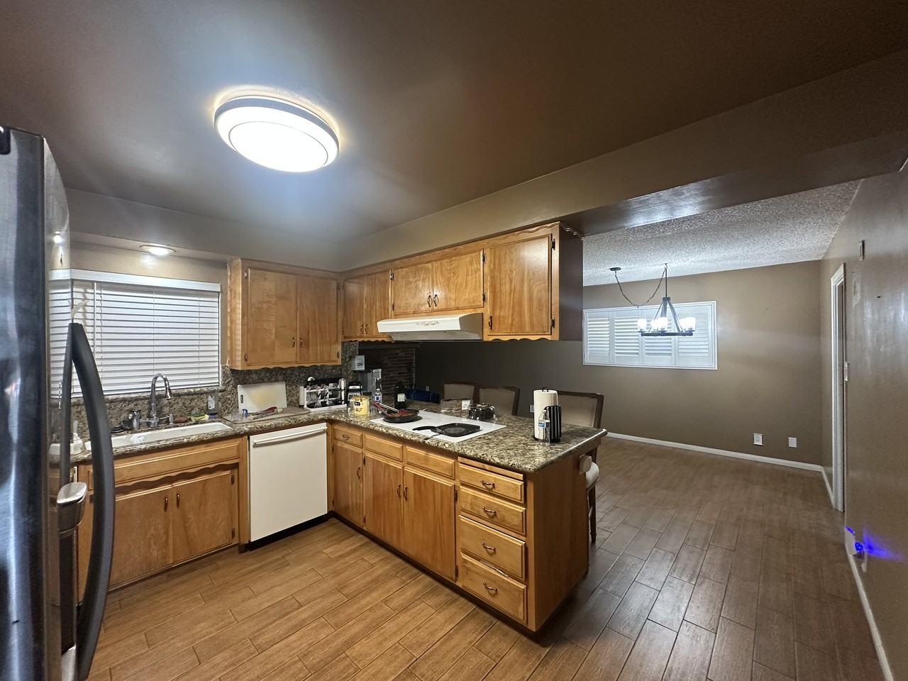 200 Electra Ave - Photo 6 of 18