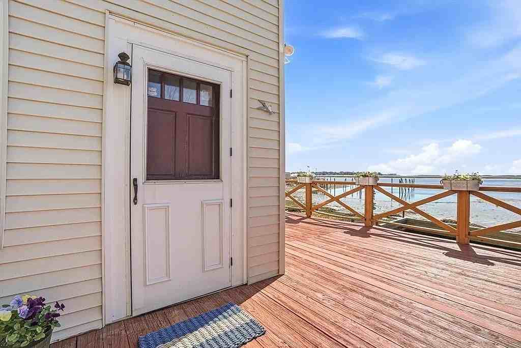 163 Coleridge St - Photo 7 of 29