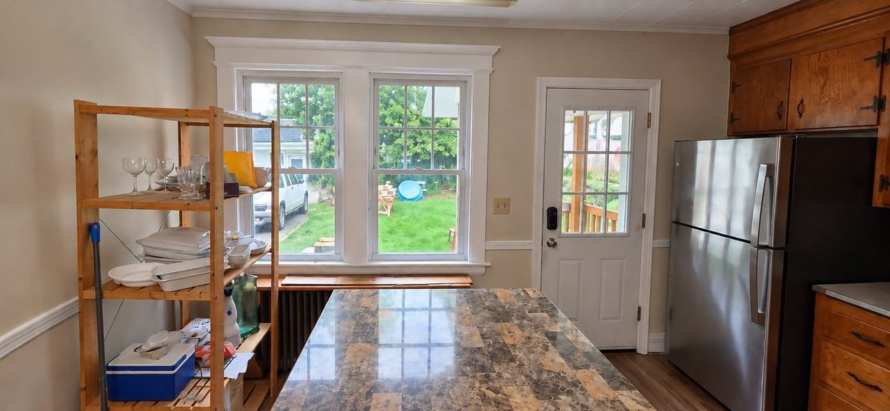 21 Coniston Ave #2 - Photo 5 of 20