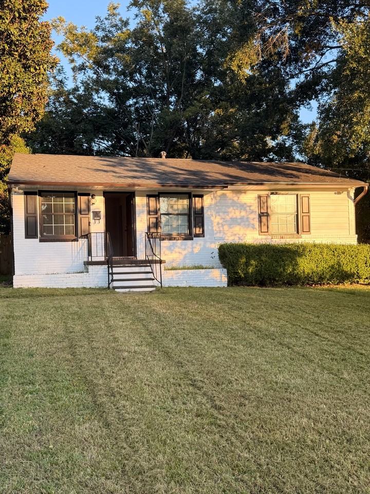 1206 Downing Rd - Photo 4 of 14