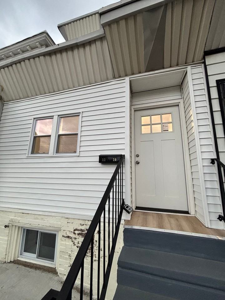 5520 Greenway Ave - Photo 3 of 20