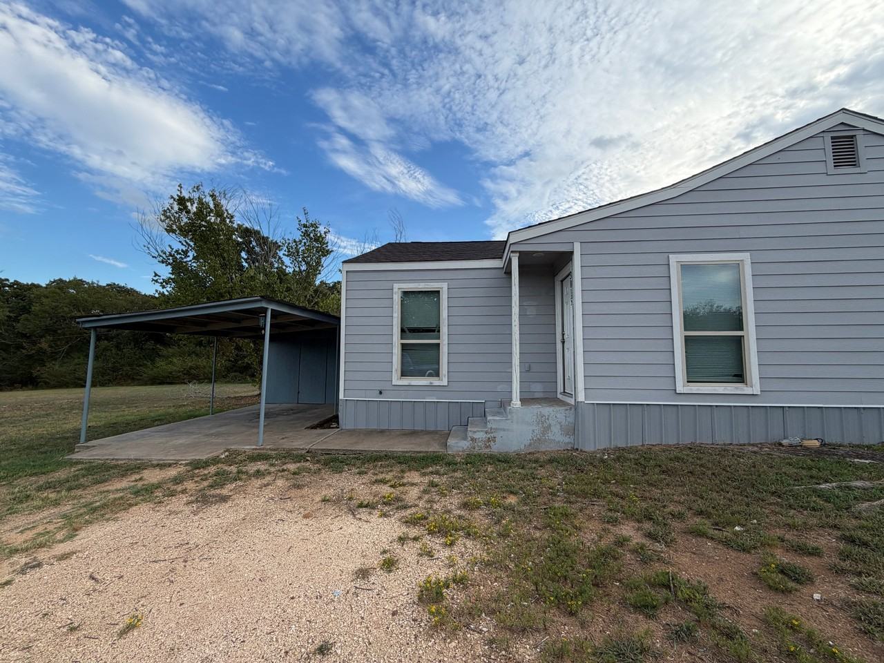 2015 N Old Betsy Rd - Photo 2 of 16