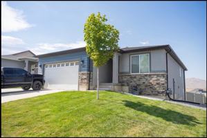 featured image of 417 Slate Dr