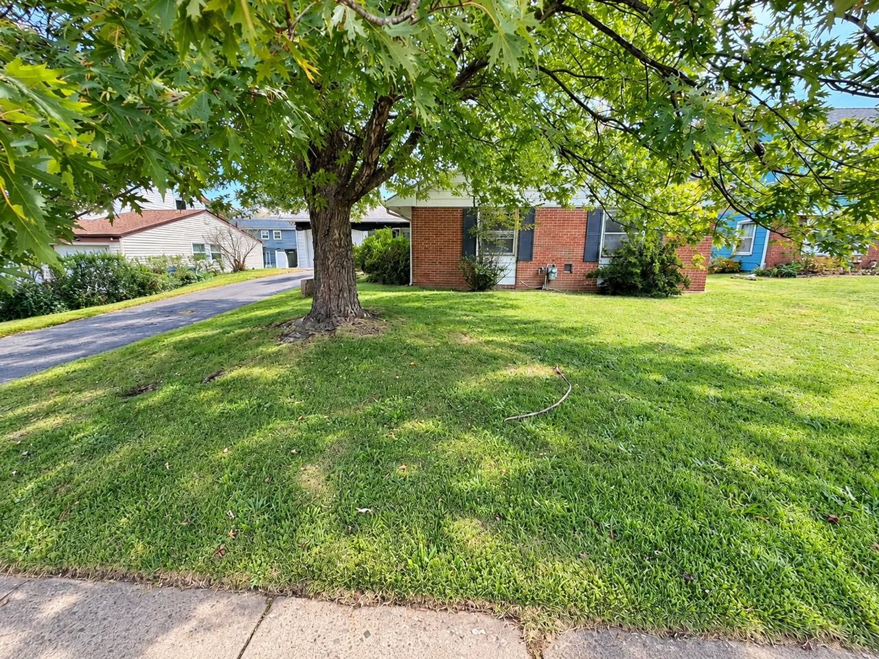 19 Patriot Ln - Photo 4 of 14