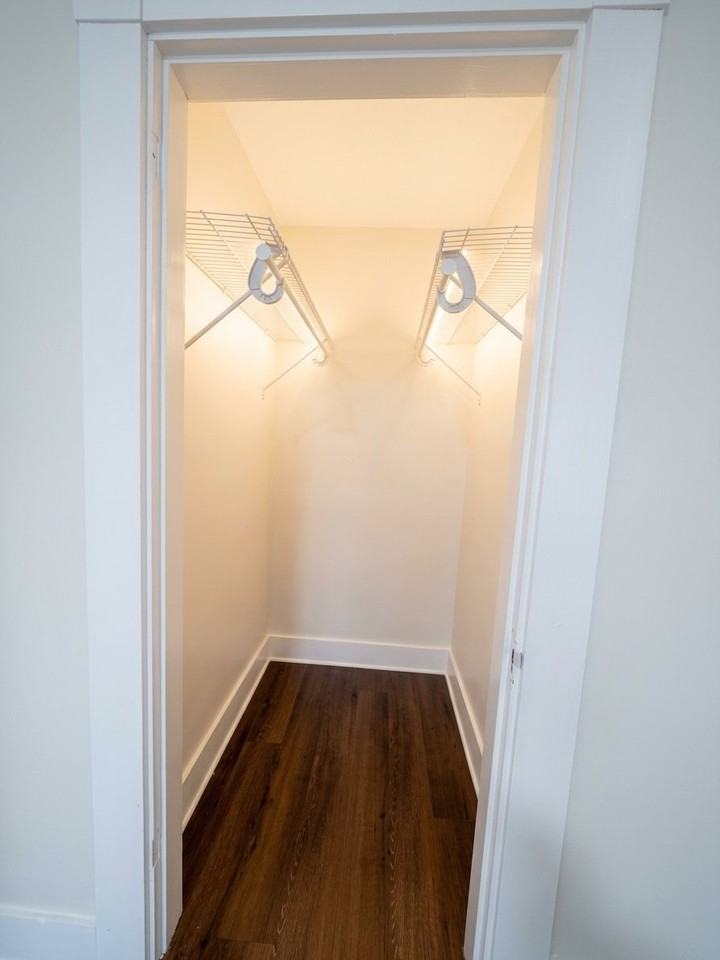 349 Turner St - Photo 3 of 19