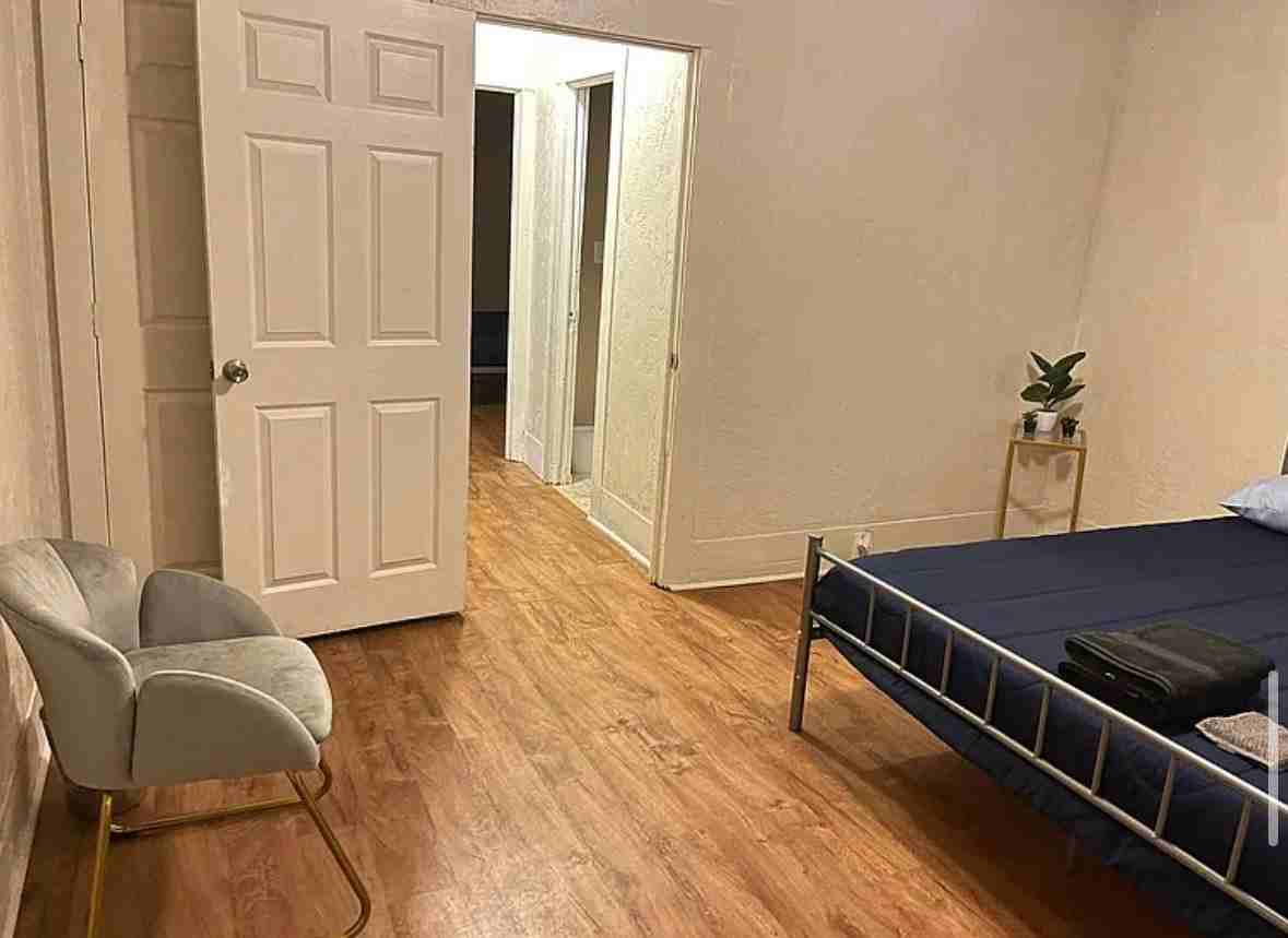 410 F St Nw - Photo 6 of 9