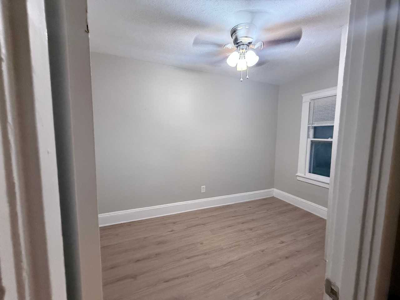 7515 Ottawa Rd #UP - Photo 6 of 8
