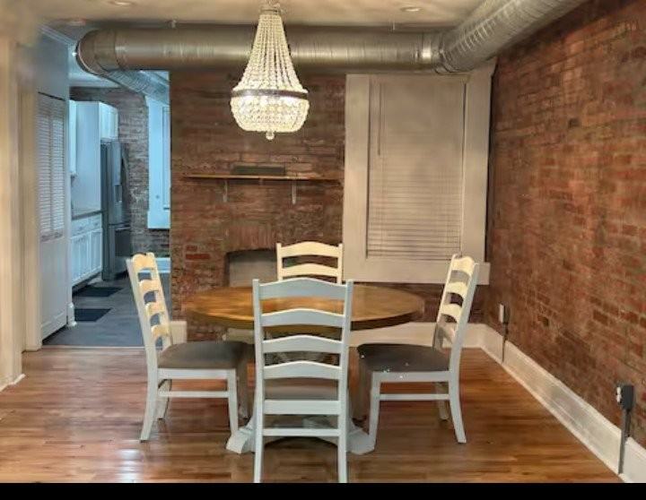 512 Junilla St - Photo 3 of 9