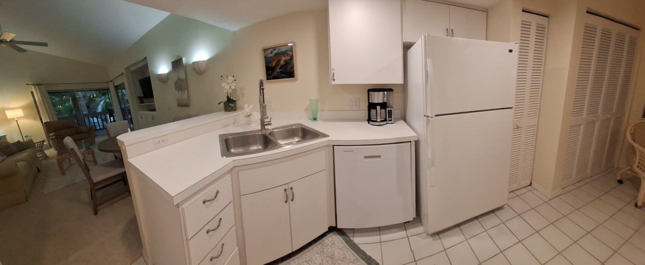 660 Wiggins Bay Dr - Photo 5 of 21