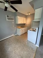 featured image of 415 E Mill St