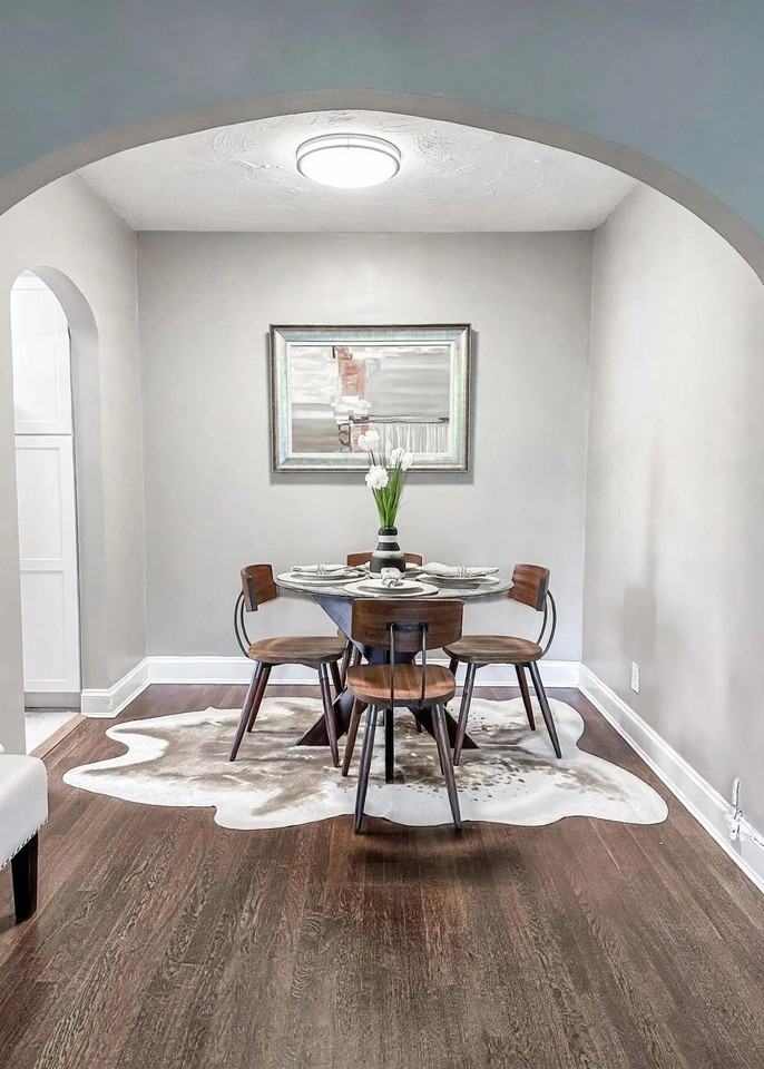 2771 Robertson Avenue - Photo 5 of 17