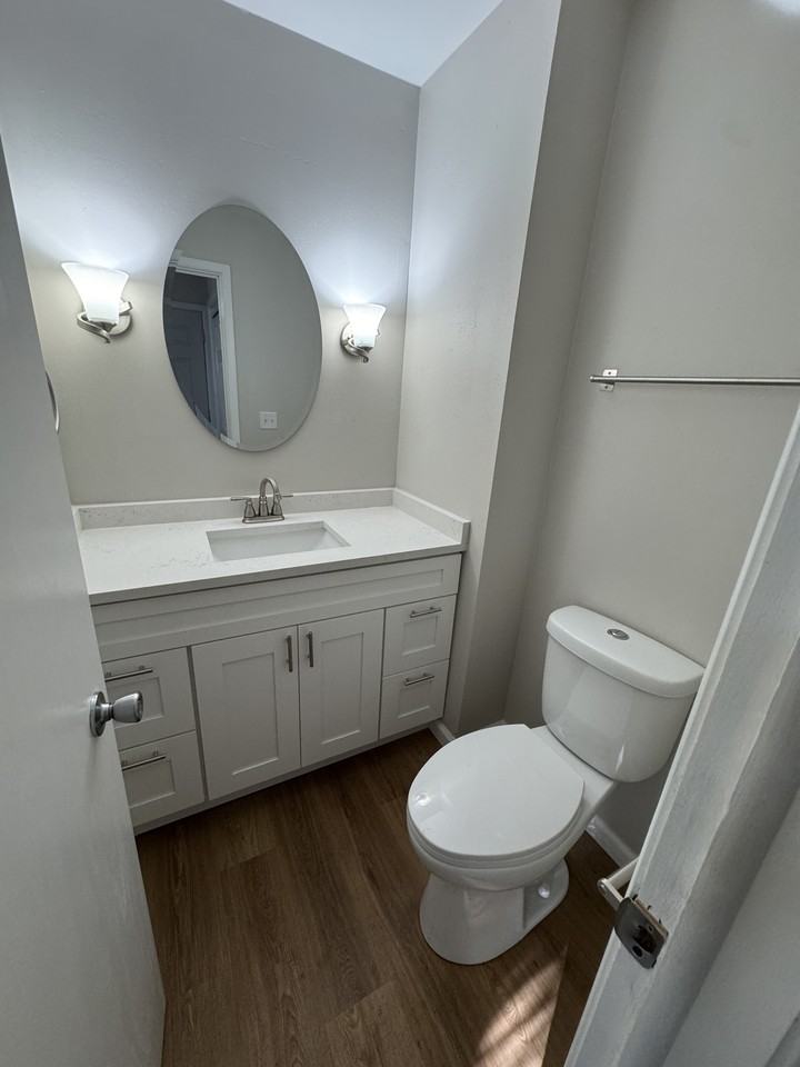 721 Monticello Drive - Photo 5 of 15
