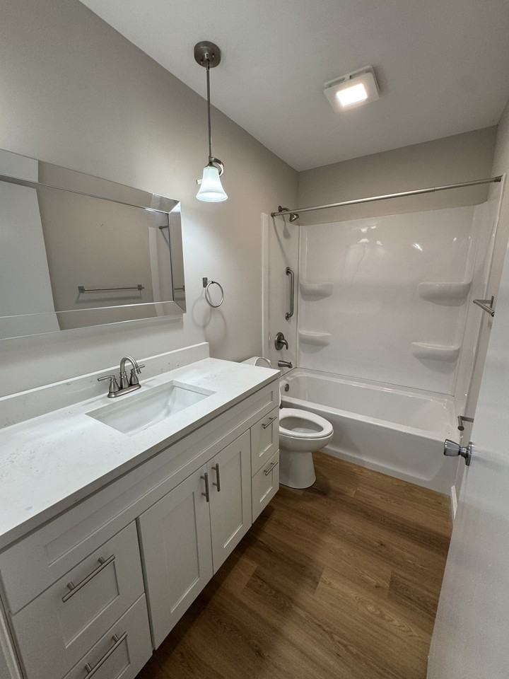 721 Monticello Drive - Photo 7 of 15