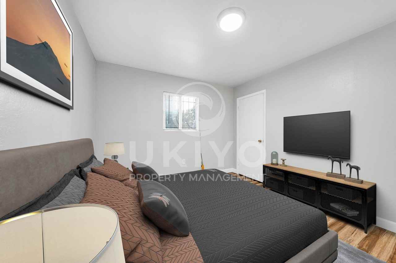 2030 Myrtle Street - Photo 3 of 50