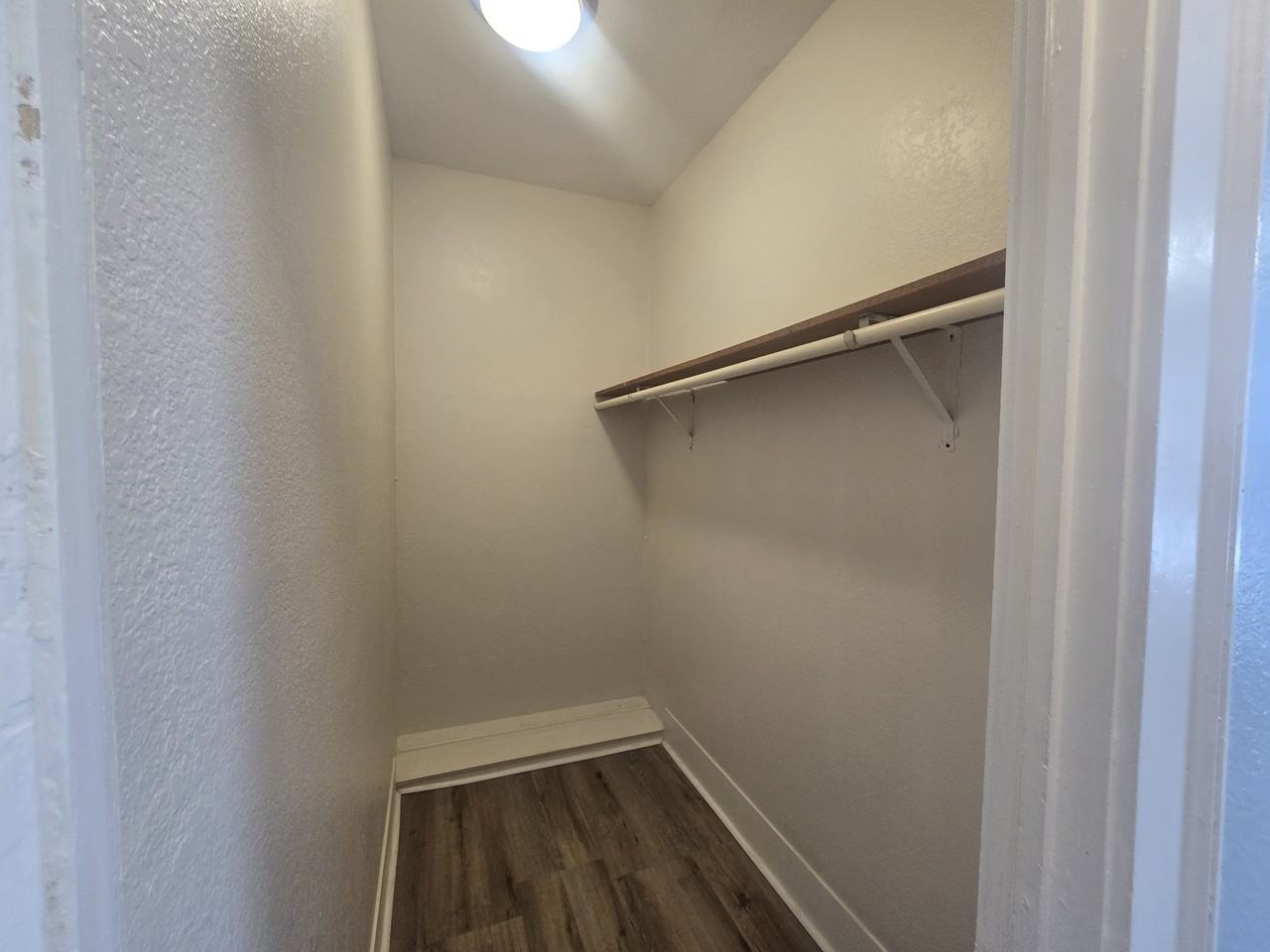 725 Broadway - Photo 7 of 14