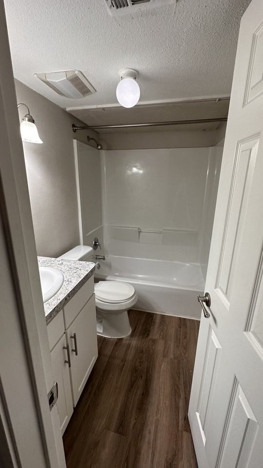7315 Brompton 142B #142BASHVC - Photo 7 of 30