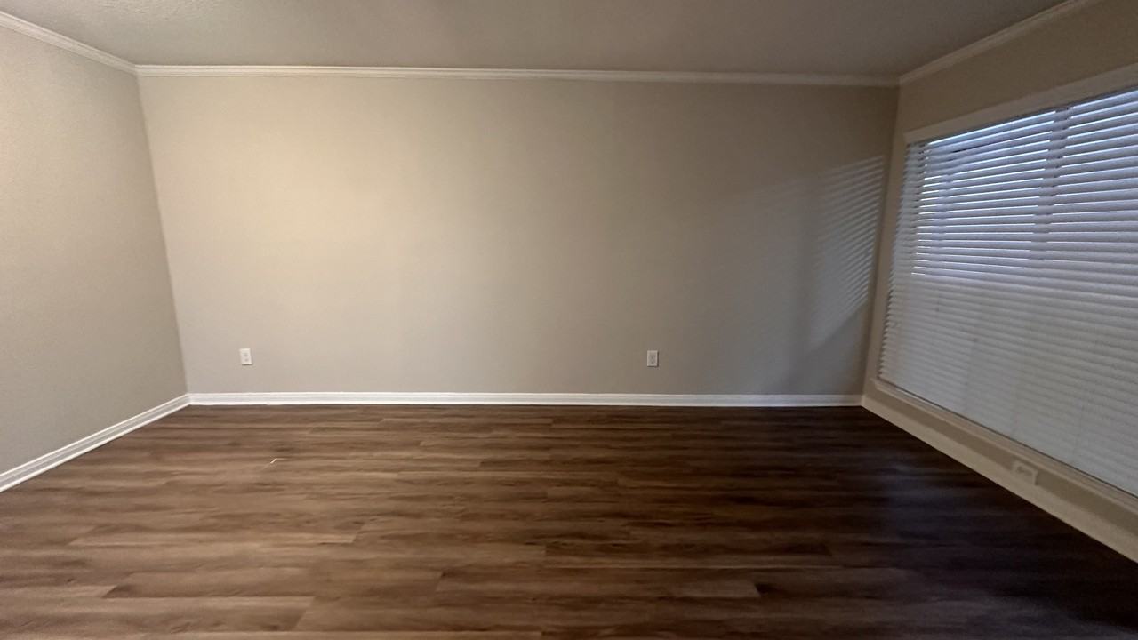2825 Bellefontaine 147A #147AASH - Photo 6 of 24