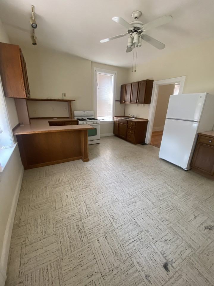 4510 Alaska Ave #4510 - Photo 7 of 12