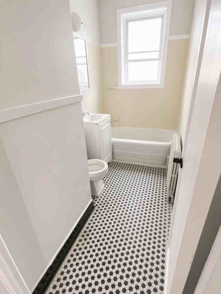 94 Remsen Street - Photo 5 of 7