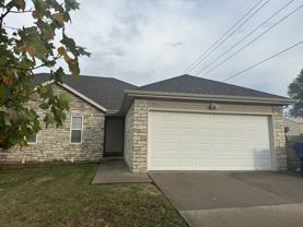 100 Bailey Cir #B - Photo 1 of 1