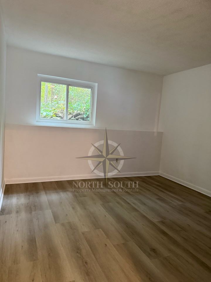 5455 North Main Street - Photo 7 of 10