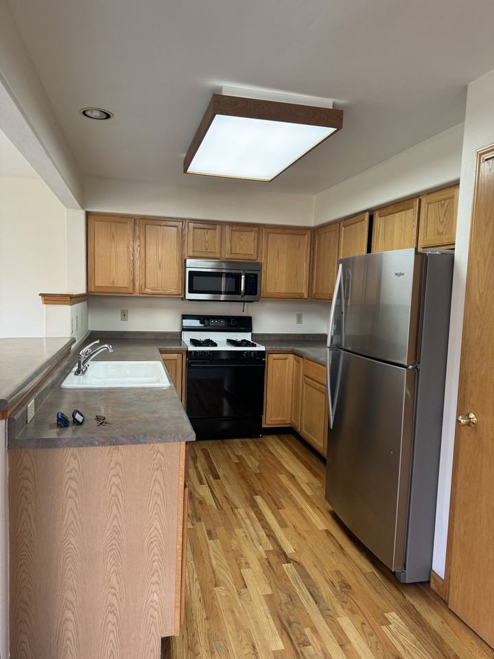 75 Aspen Glen Ct #1 - Photo 5 of 20