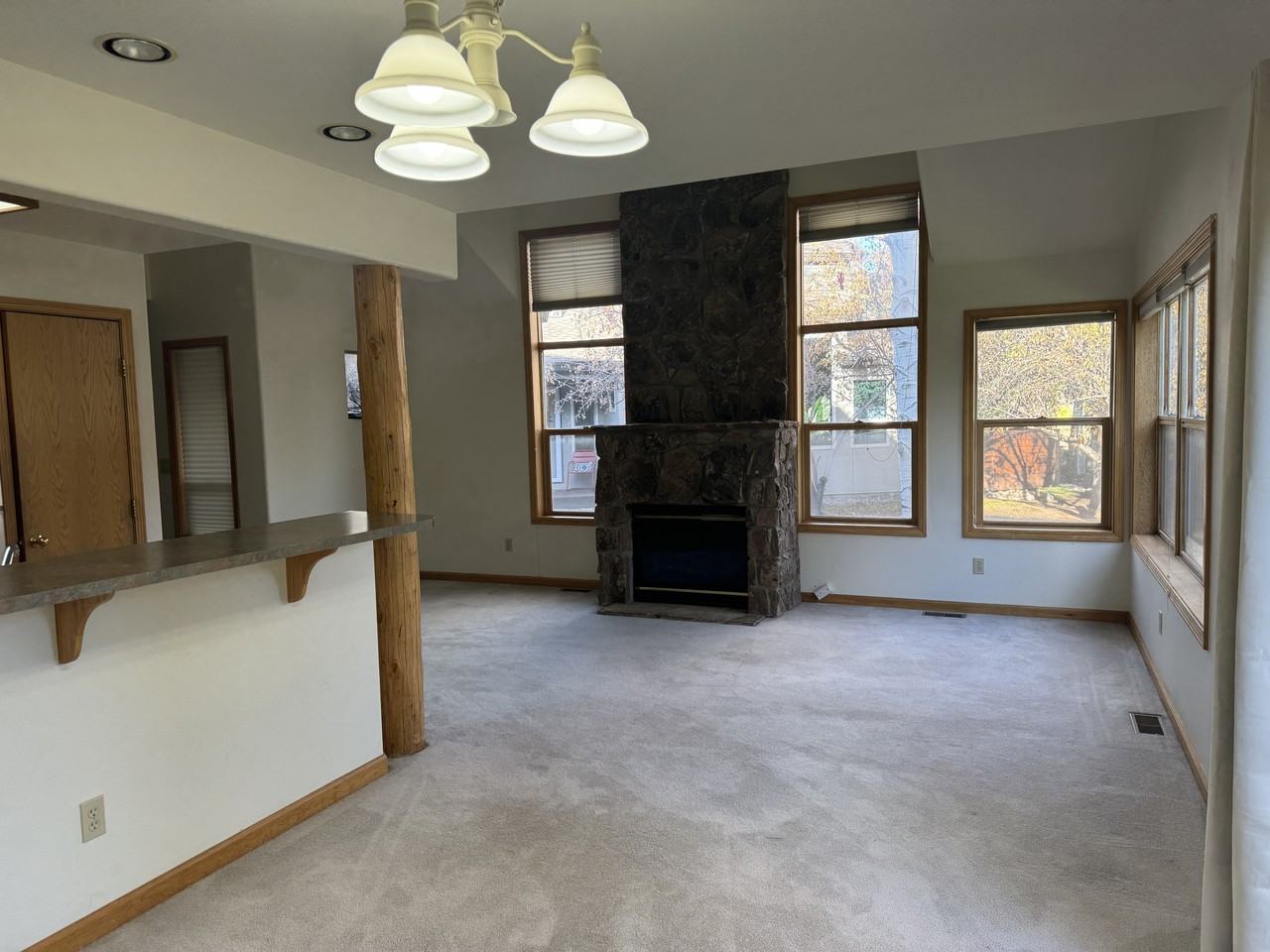 75 Aspen Glen Ct #1 - Photo 7 of 20