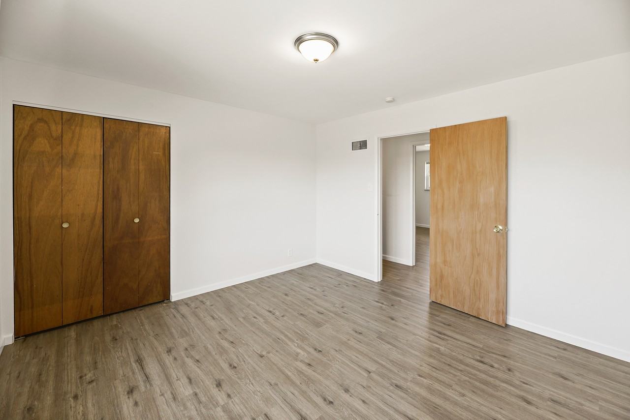 449 Olian Dr #451 - Photo 7 of 15