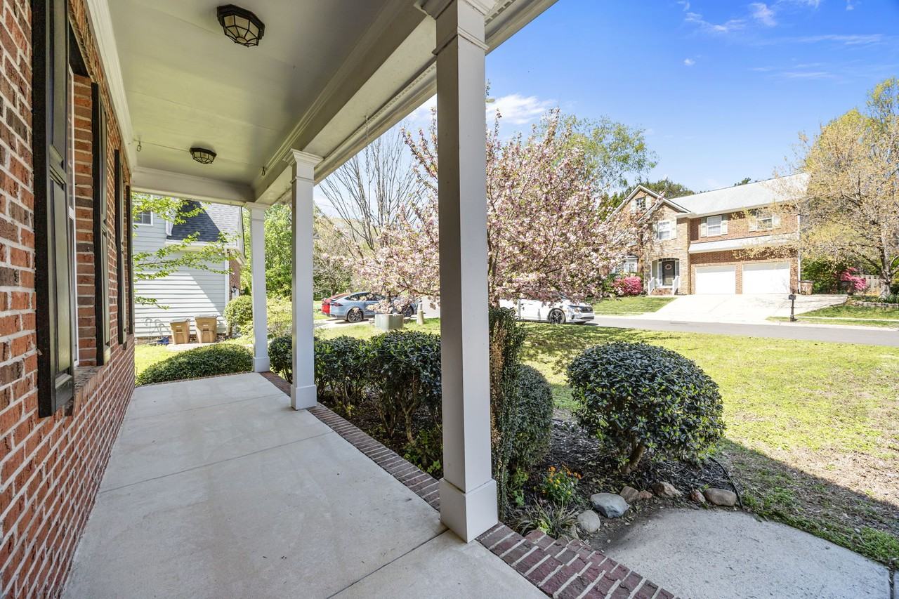9421 Philbeck Ln #1 - Photo 4 of 50