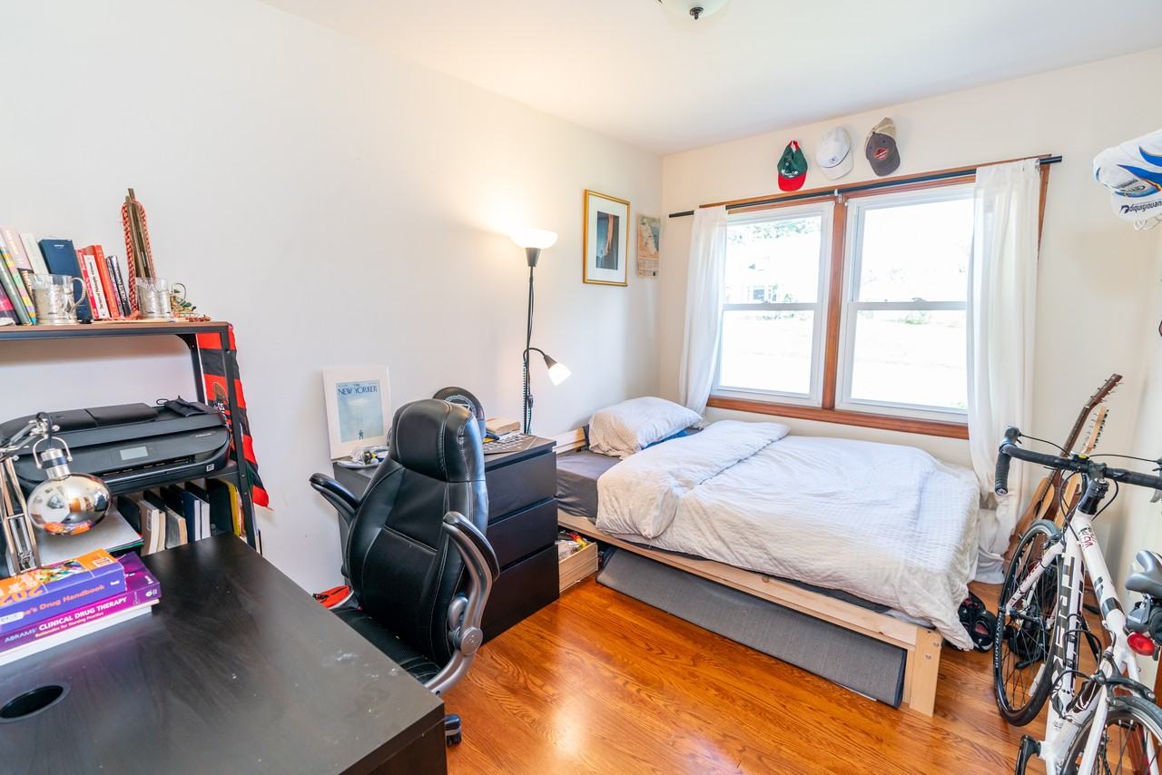 46 Cumpstone Dr #1 - Photo 6 of 11