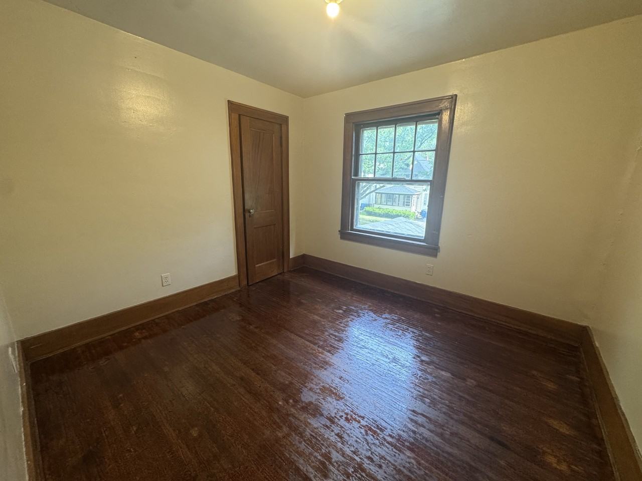 463 Glenwood Ave #465 - Photo 6 of 9