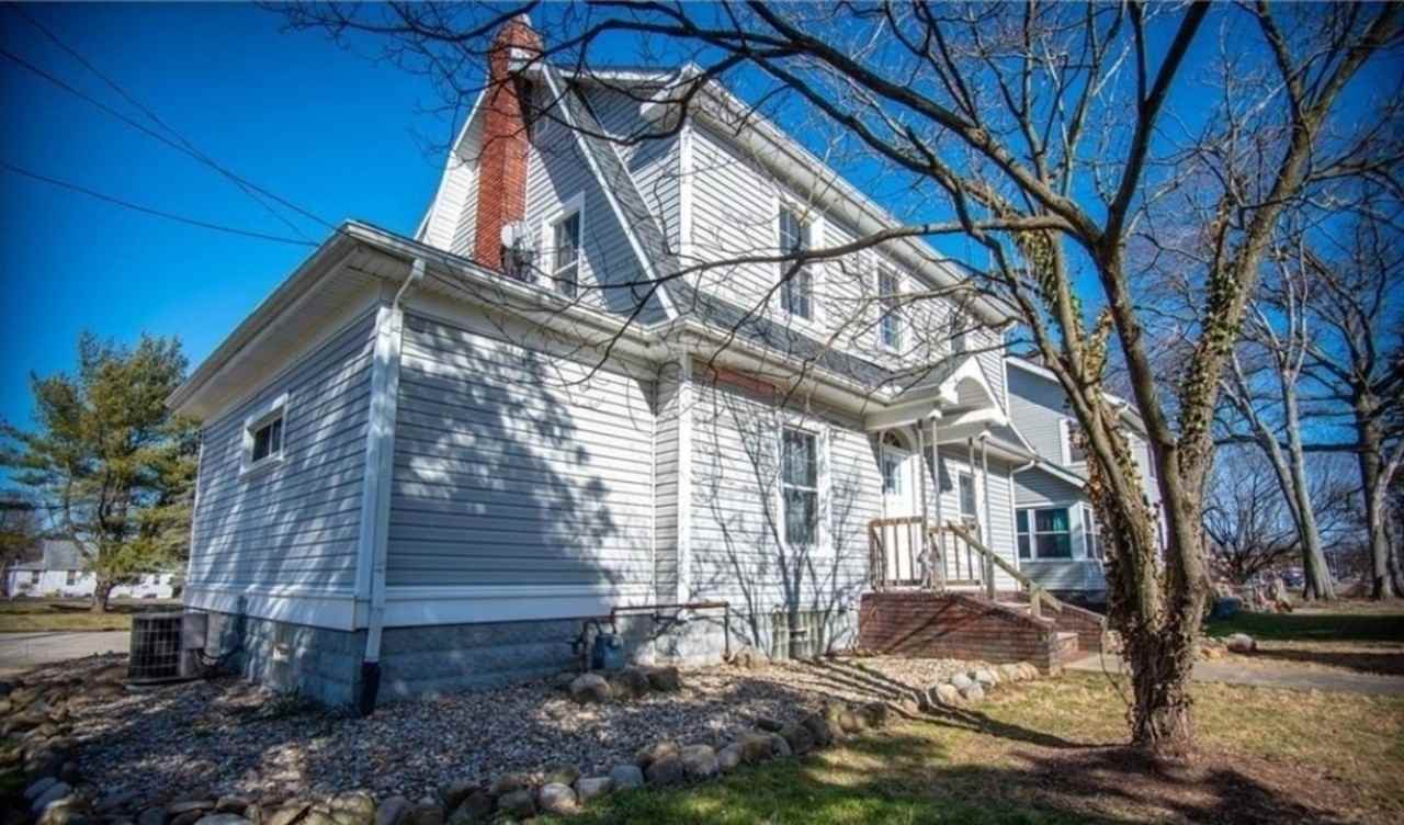 2753 Canfield Rd #1 - Photo 4 of 25