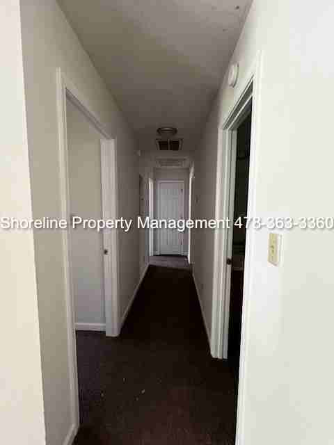 121 Village Ln #A - Photo 7 of 11