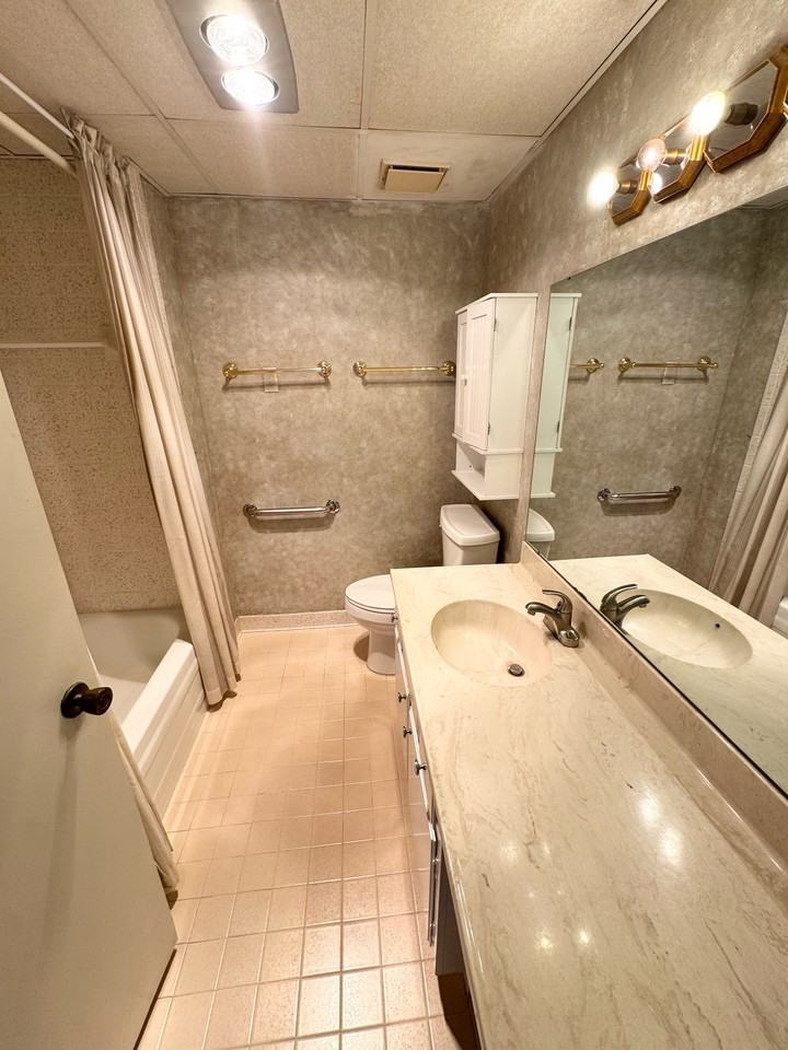6666 Brookmont Ter #309 - Photo 3 of 8