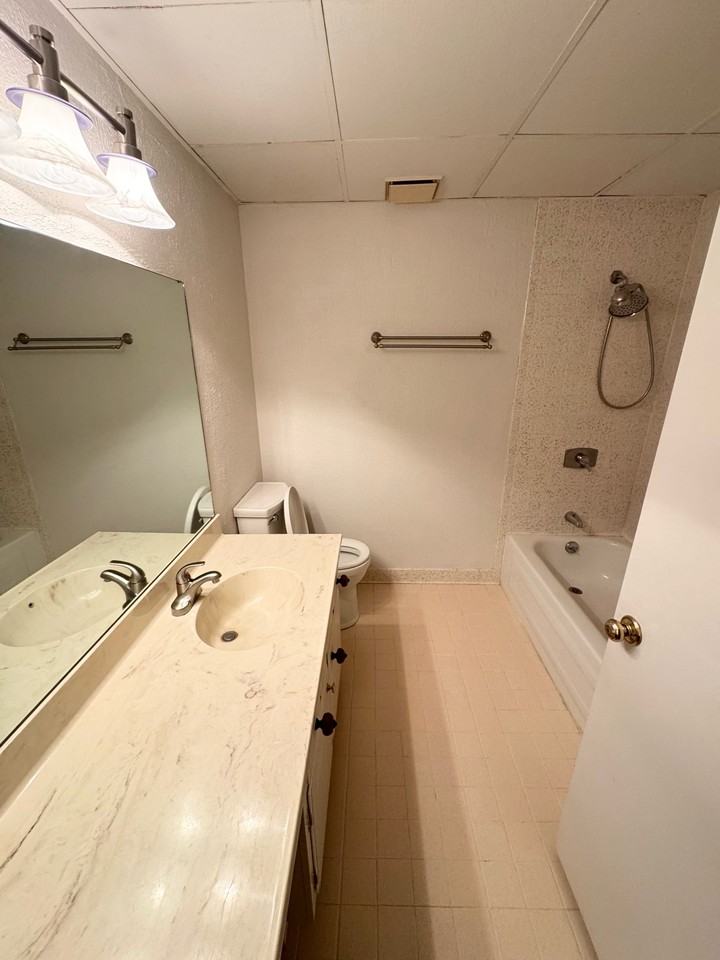 6666 Brookmont Ter #309 - Photo 7 of 8