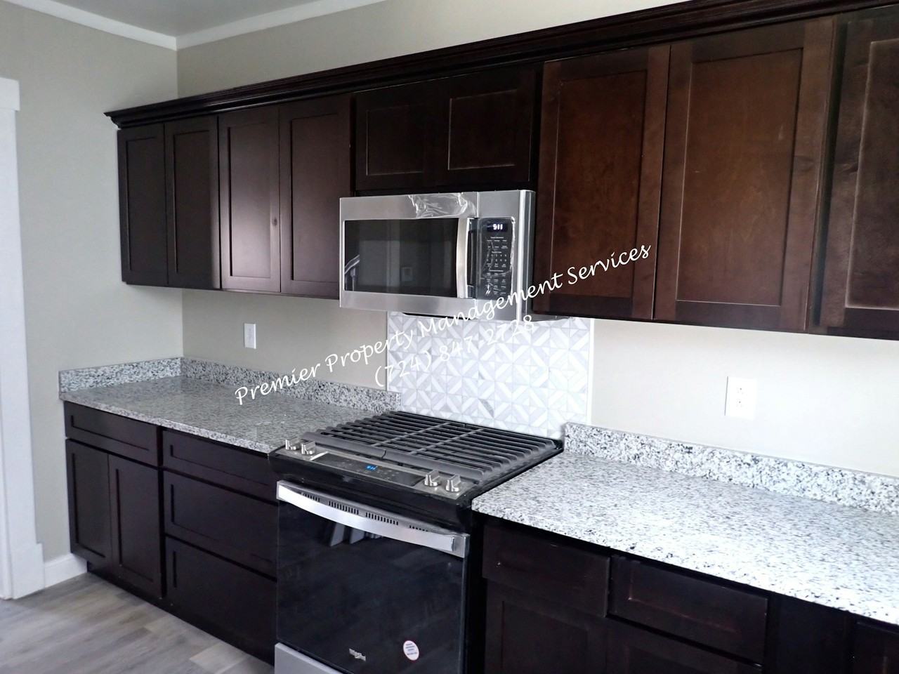 513 12th Street - Photo 6 of 21